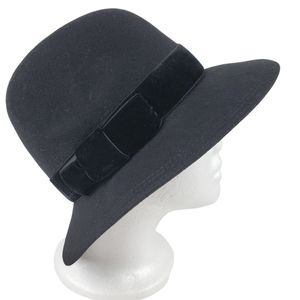 Mr. K vintage 100% wool fedora w/velvet band